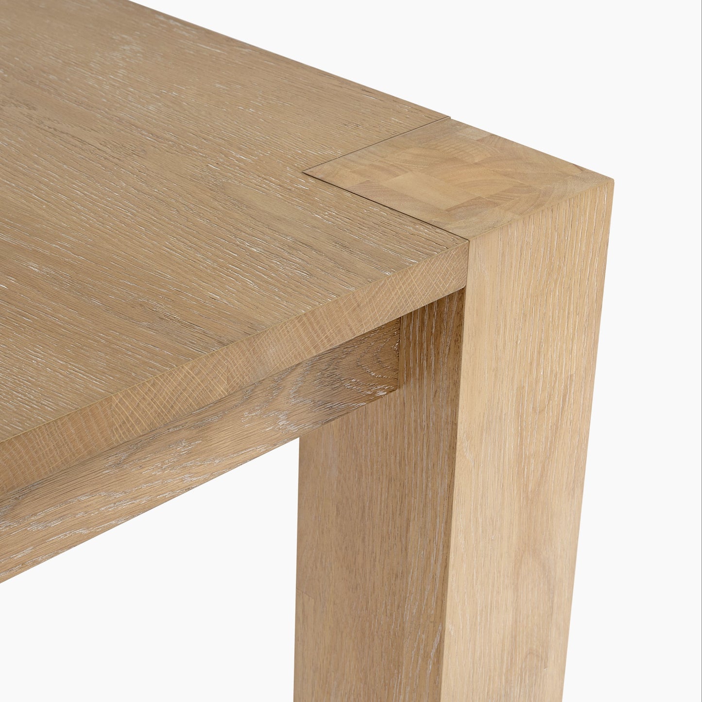 Edora Extendable Dining Table (70.9"--92.5")