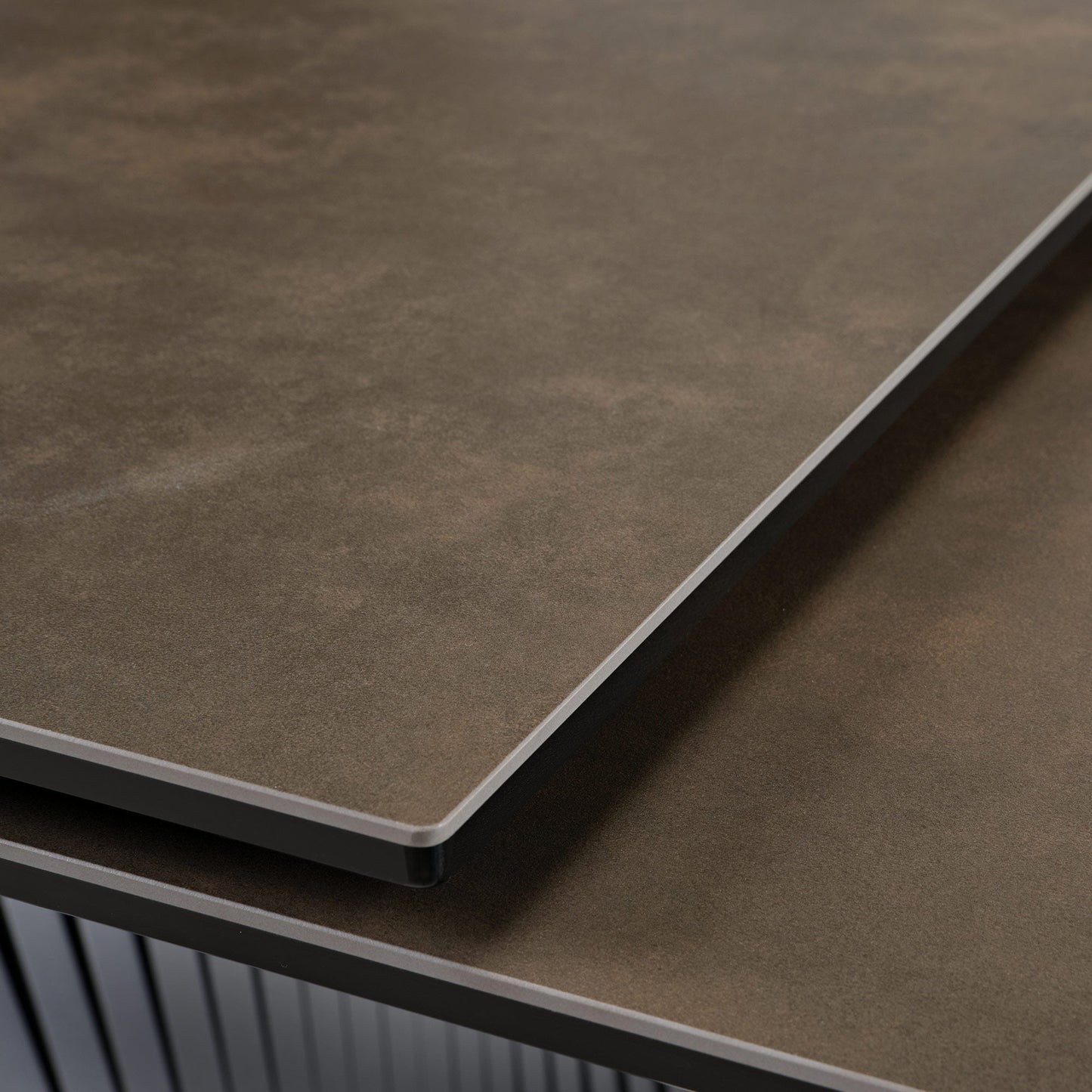 Charlotte Extendable Dining Table (90"--130")