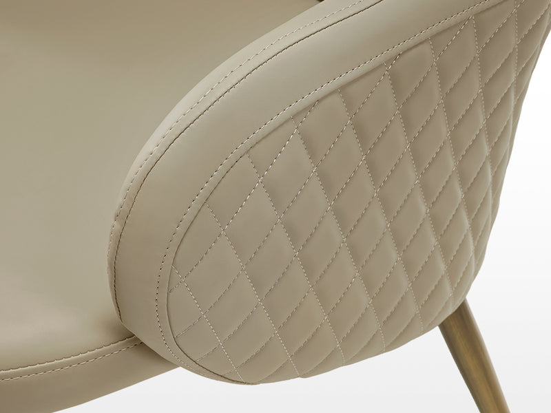Diamond pattern back