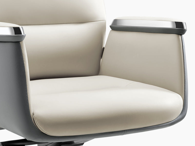 Wide Bucket Seat