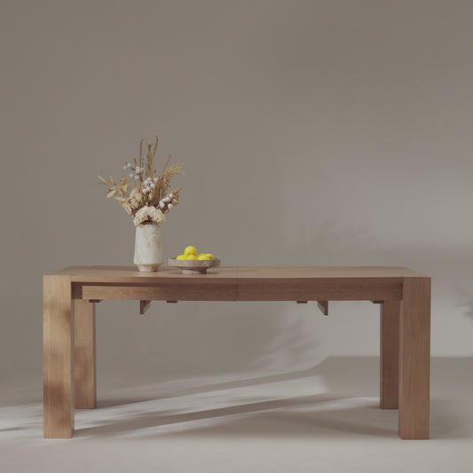 Edora, 70.9"-92.5" Extendable Kitchen Dining Table Video